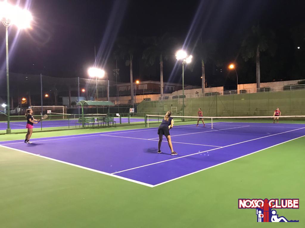 Tênis: 1º torneio de duplas do Grupo de Raqueteiros do Clube Recreativo tem  o patrocínio da É PRA JÁ. - É pra já