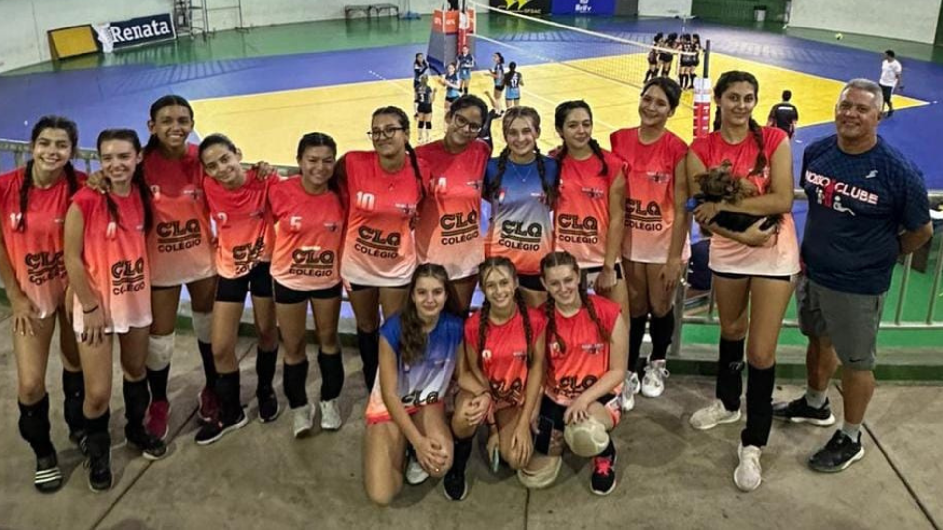 Equipe Sub-15 de vôlei feminino do Corinthians é campeã da série